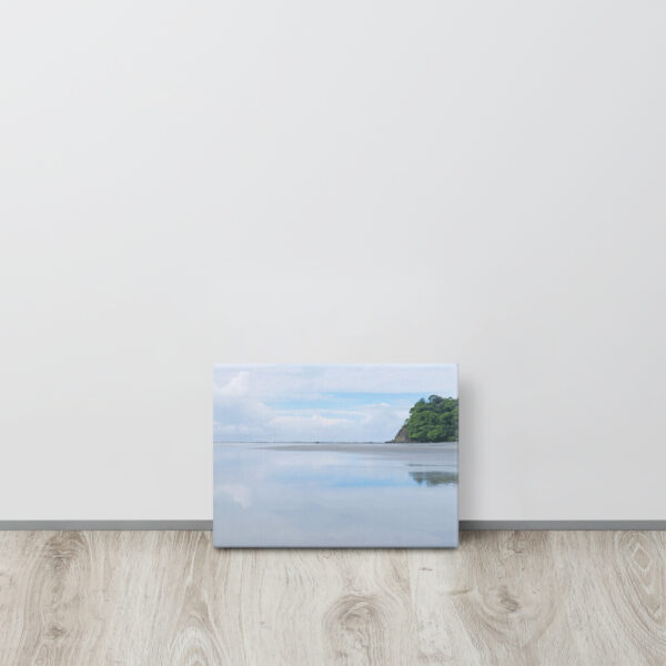 toile imprimée extra fine- vue devant contre mur - 9x12 in - 22x30 cm